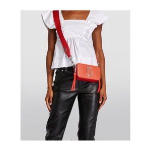 Auth. The Marc Jacobs The Bicolor Snapshot Crossbody Bag in Electric Orange